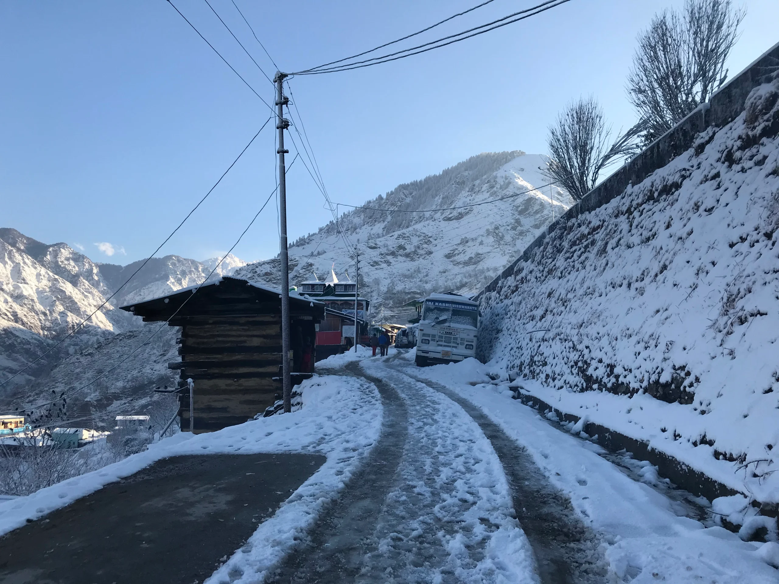 Kedarkantha winter trek in Uttarakhand